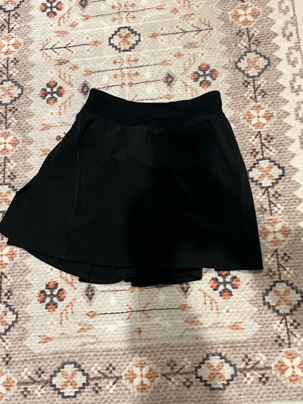 SPANX women’s - get moving active skort with  black with side detail -large